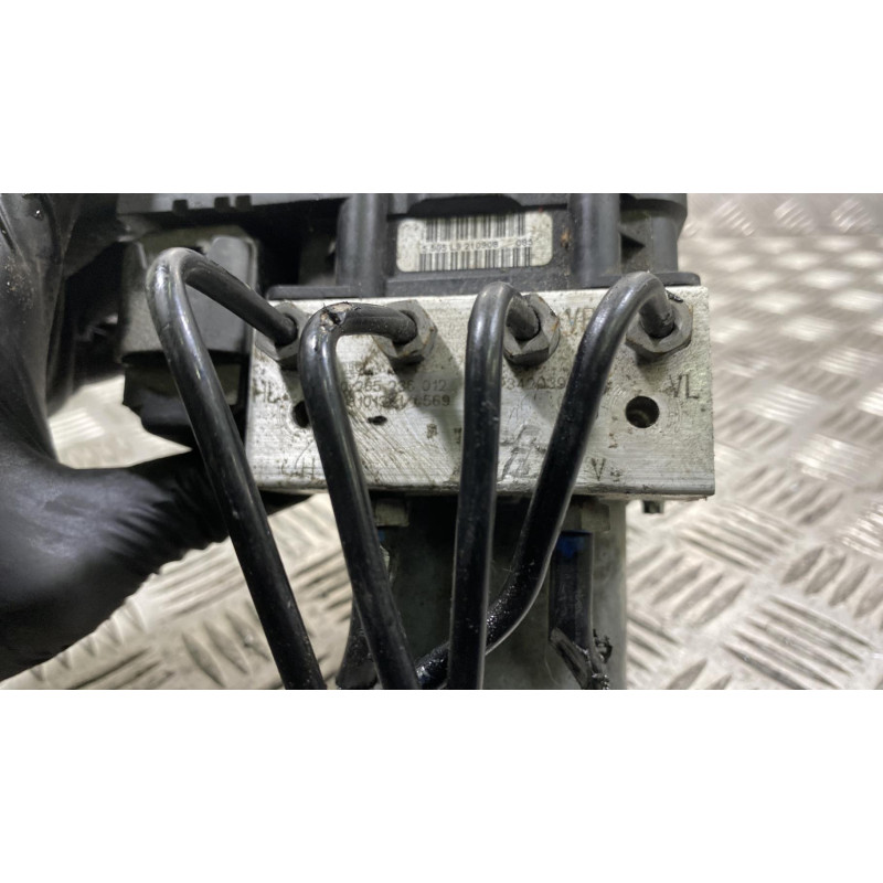 Bloc ABS (freins anti-blocage) BMW X3 E83 Photo n°5
