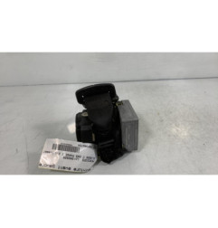 Pretensionneur de ceinture avant gauche MERCEDES CLASSE C 203