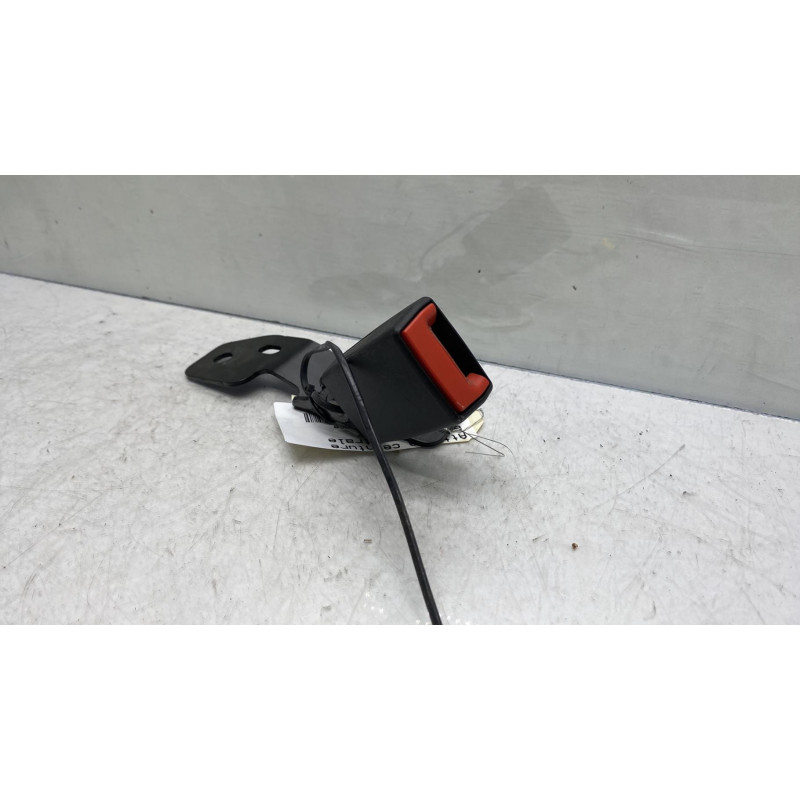 Attache ceinture arriere centrale FIAT 500X Photo n°3