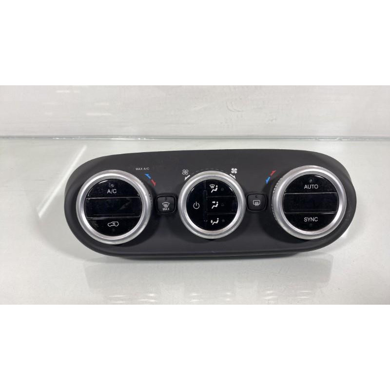 Commande chauffage FIAT 500X Photo n°1