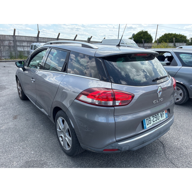 RENAULT CLIO 4 PHASE 1 BREAK 1.2i - 16V TURBO TCE 120 Photo n°15