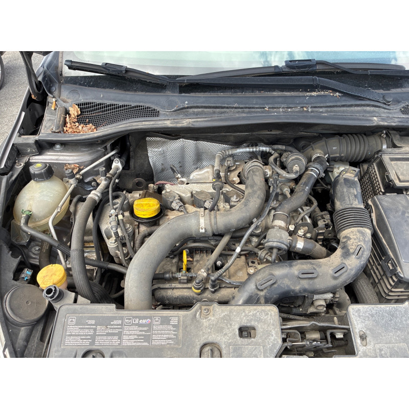 RENAULT CLIO 4 PHASE 1 BREAK 1.2i - 16V TURBO TCE 120 Photo n°23