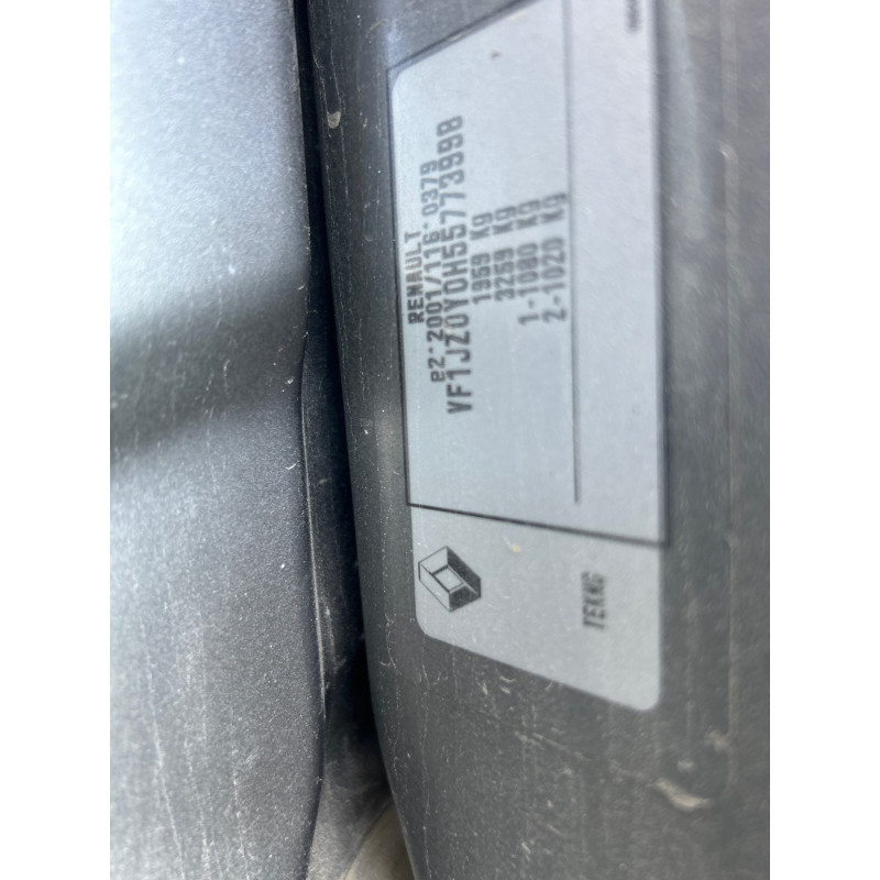 RENAULT GRAND SCENIC 3 PHASE 3 1.2i - 16V TURBO TCE 130 Photo n°12