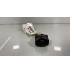 Bouton de warning NISSAN NOTE 1