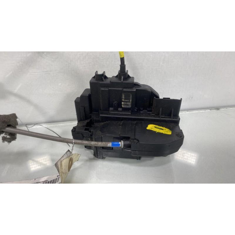Serrure arriere droit NISSAN NOTE 1 Photo n°2