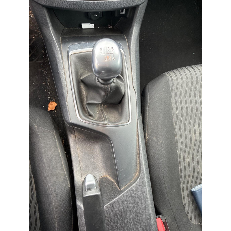 PEUGEOT 308 2 PHASE 2 1.5 BLUE HDI - 16V TURBO Photo n°23