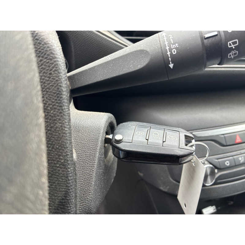 PEUGEOT 308 2 PHASE 2 1.5 BLUE HDI - 16V TURBO Photo n°24