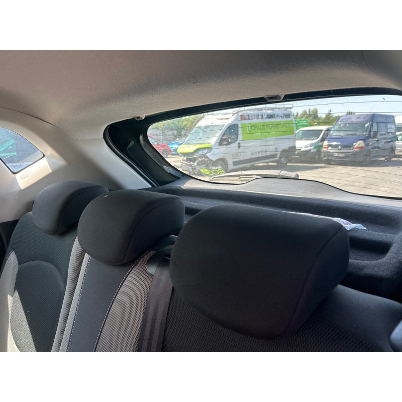 RENAULT CAPTUR 1 PHASE 1 1.5 DCI - 8V TURBO Photo n°14