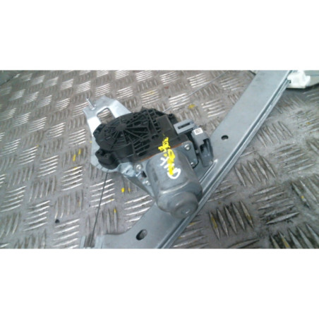 Leve vitre electrique arriere droit CITROEN C3 2 Photo n°1