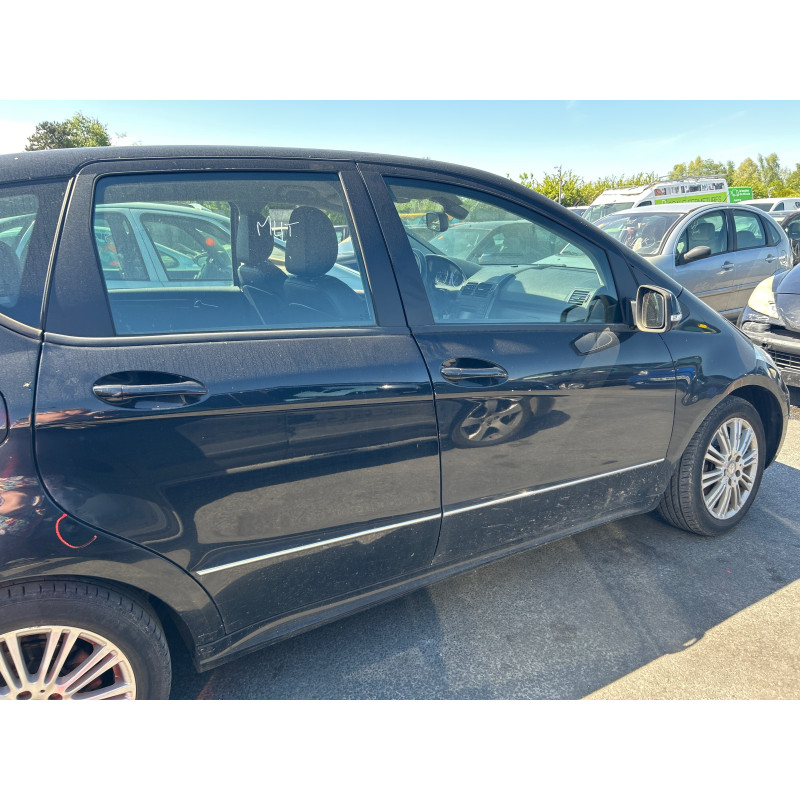 MERCEDES CLASSE A 169 PHASE 2 180 2.0 CDI - 16V TURBO Photo n°8