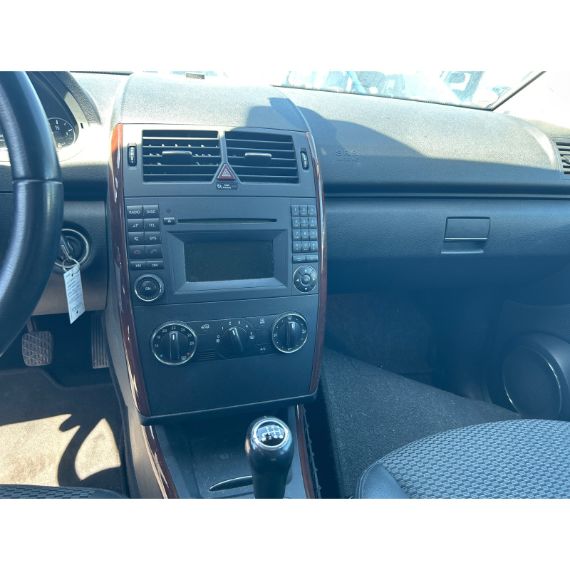 MERCEDES CLASSE A 169 PHASE 2 180 2.0 CDI - 16V TURBO Photo n°13