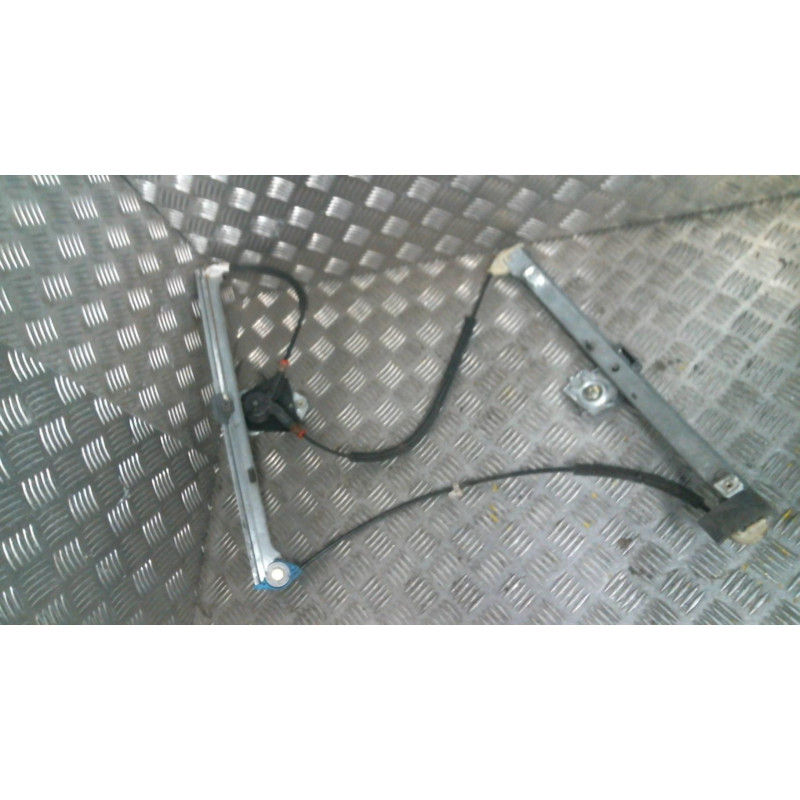 Leve vitre mecanique avant droit SEAT IBIZA 2 Photo n°2