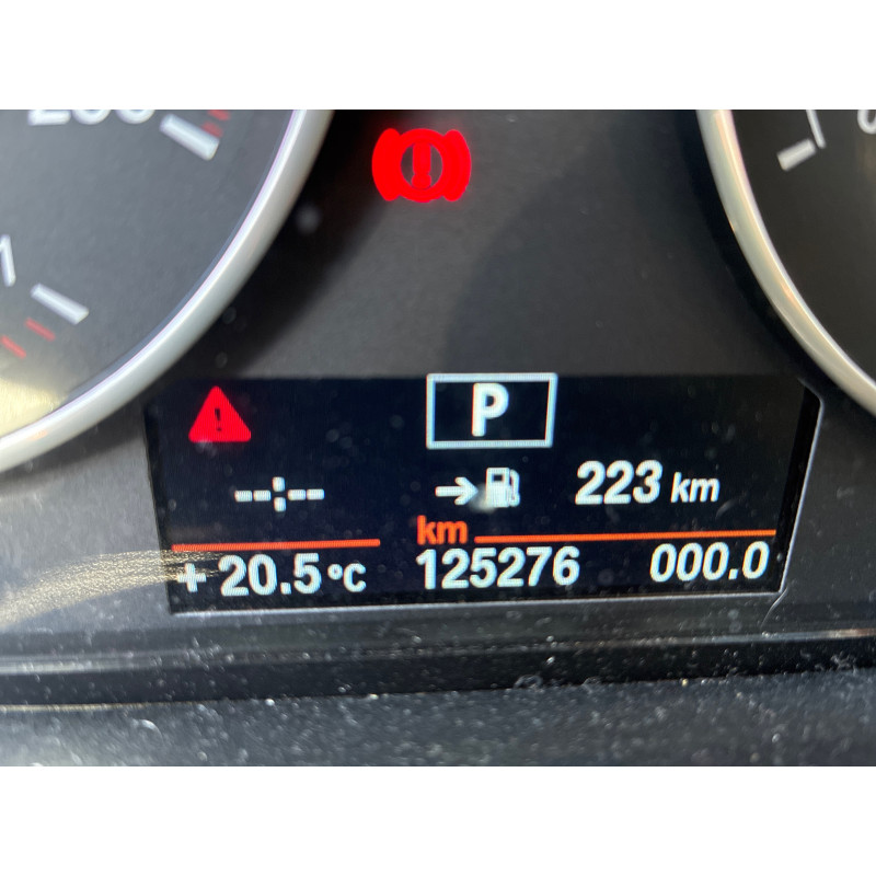 BMW SERIE 1 F20 PHASE 1 118d 2.0D - 16V TURBO Photo n°16