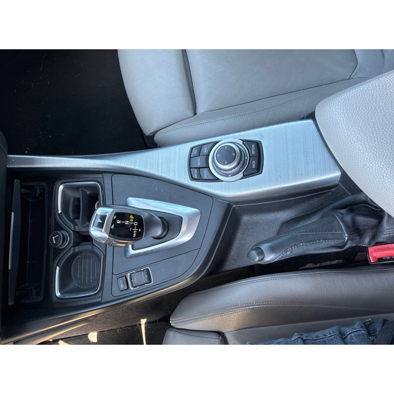 BMW SERIE 1 F20 PHASE 1 118d 2.0D - 16V TURBO Photo n°19