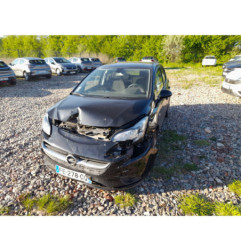 OPEL CORSA E 1.4i - 16V TURBO Photo n°1