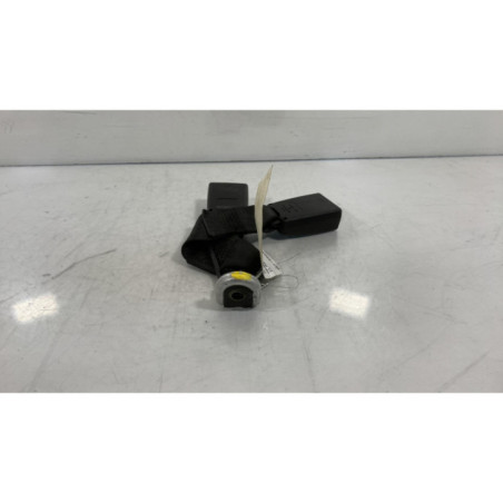 Attache ceinture arriere droit MERCEDES CLASSE E 210 Photo n°1