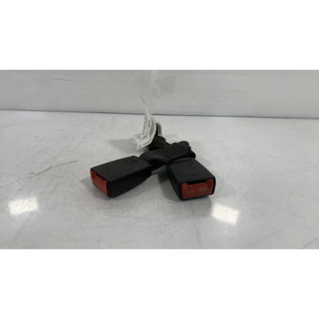 Attache ceinture arriere droit MERCEDES CLASSE E 210