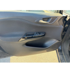 OPEL CORSA E 1.4i - 16V TURBO