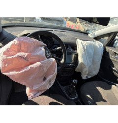 OPEL CORSA E 1.4i - 16V TURBO