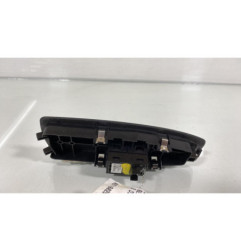Interrupteur de leve vitre avant droit BMW SERIE 1 F20