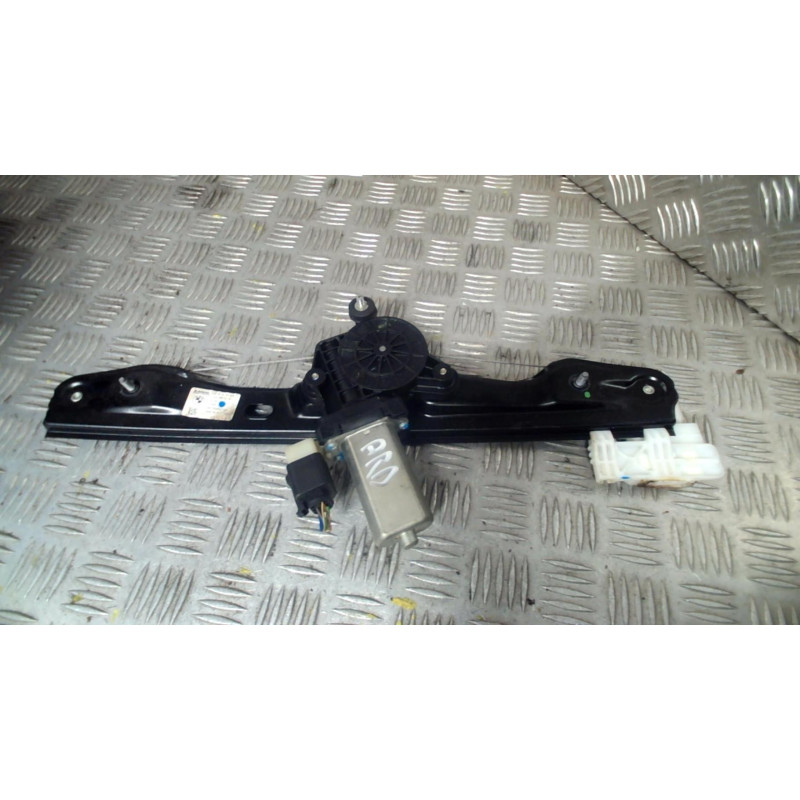 Leve vitre electrique arriere droit BMW SERIE 1 F20 Photo n°1