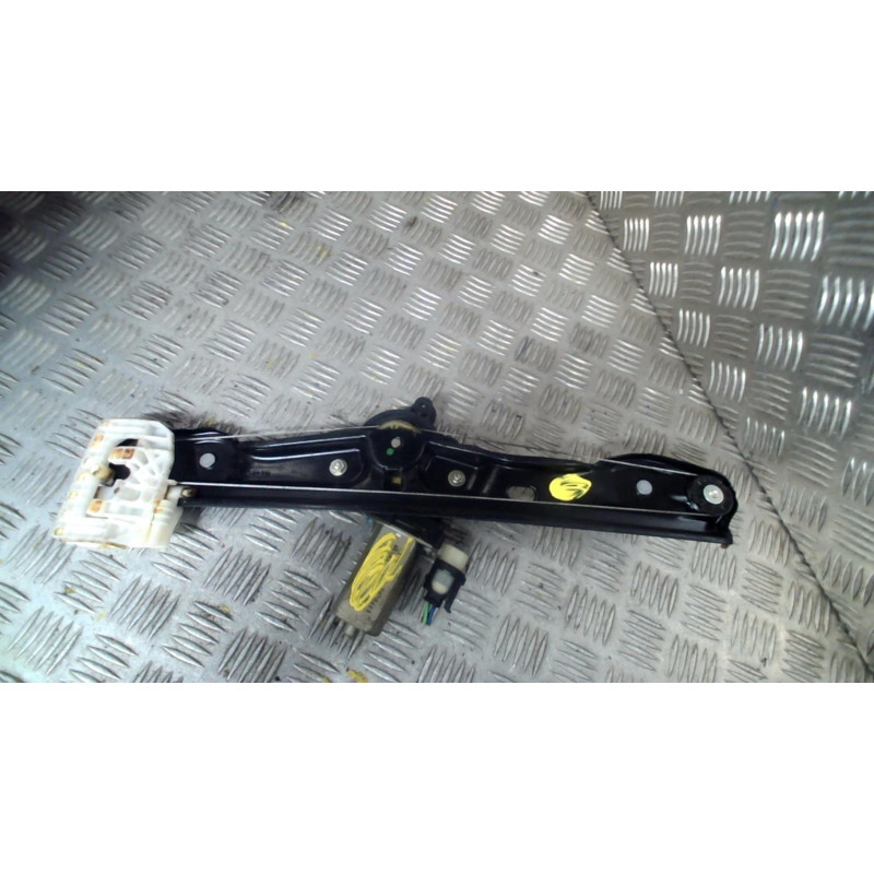 Leve vitre electrique arriere droit BMW SERIE 1 F20 Photo n°2