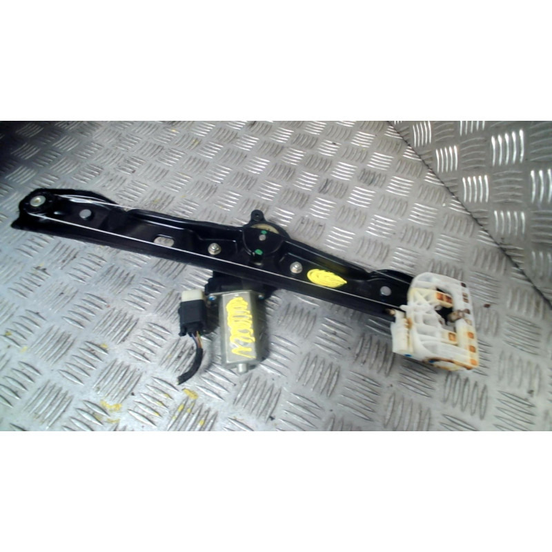 Leve vitre electrique arriere gauche BMW SERIE 1 F20 Photo n°2