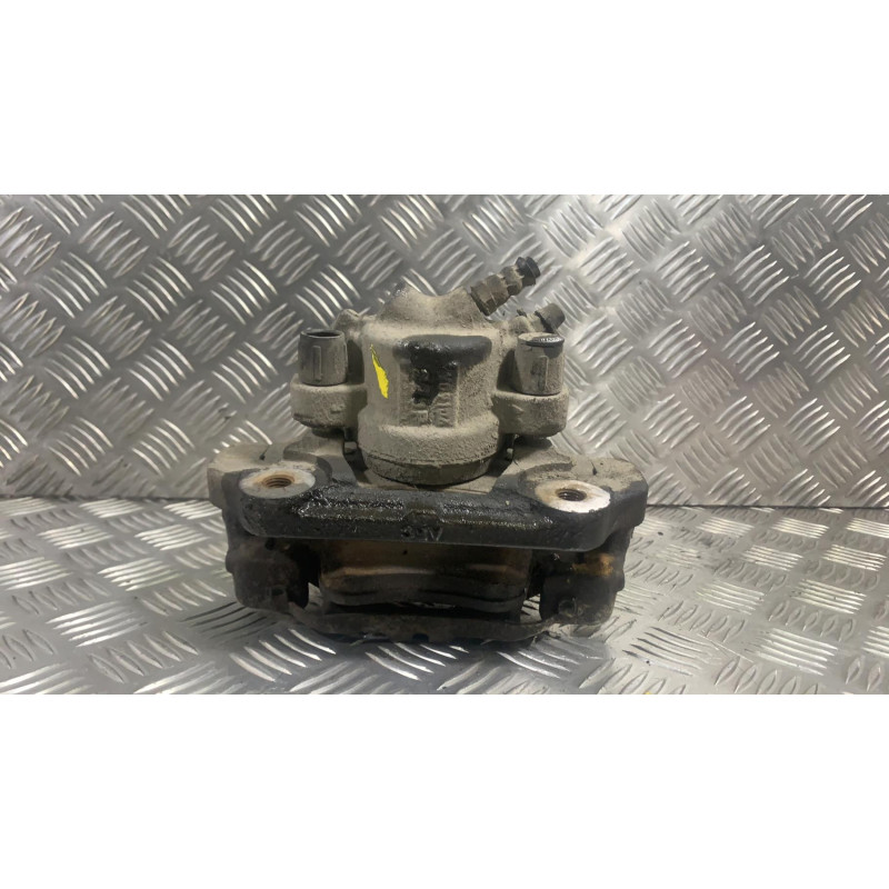 Etrier avant gauche (freinage) BMW SERIE 1 F20 Photo n°2