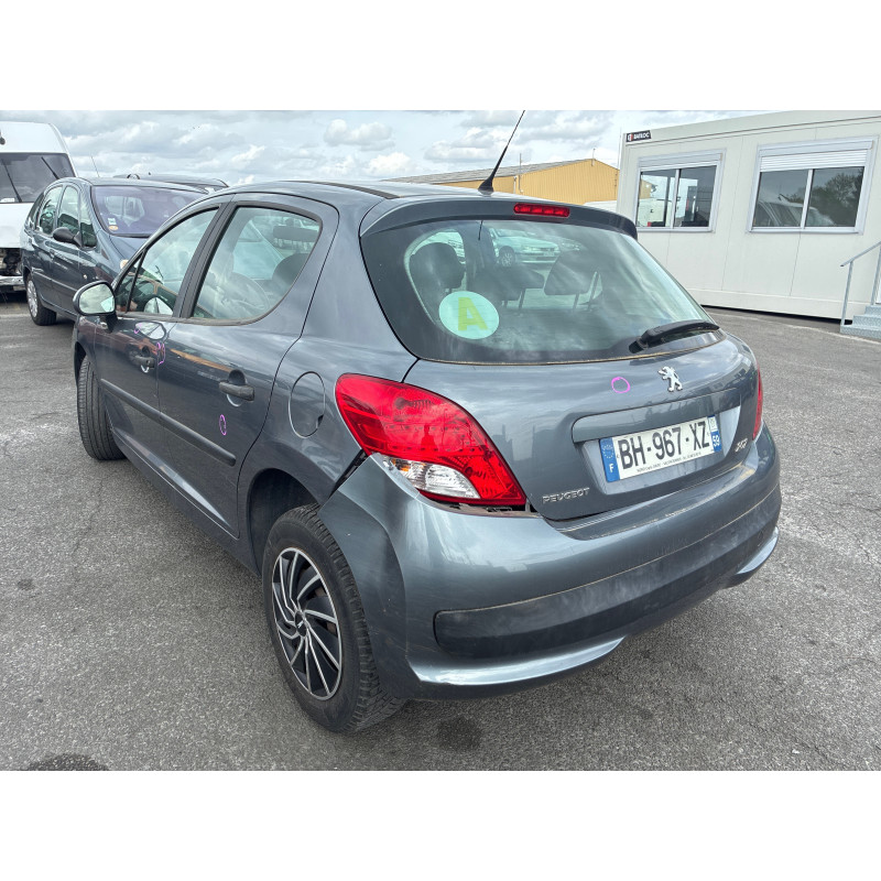 PEUGEOT 207 PHASE 2 1.4i - 8V Photo n°4