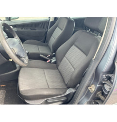 PEUGEOT 207 PHASE 2 1.4i - 8V