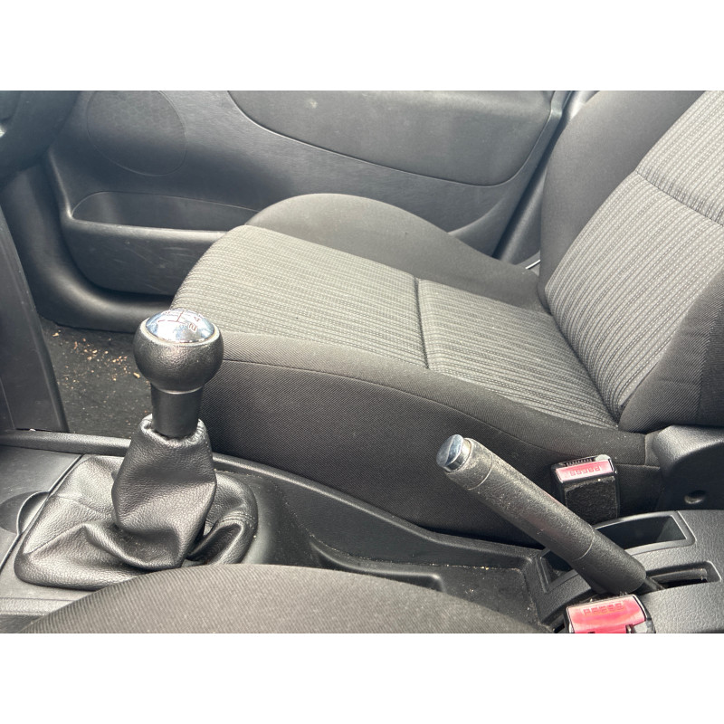 PEUGEOT 207 PHASE 2 1.4i - 8V Photo n°19
