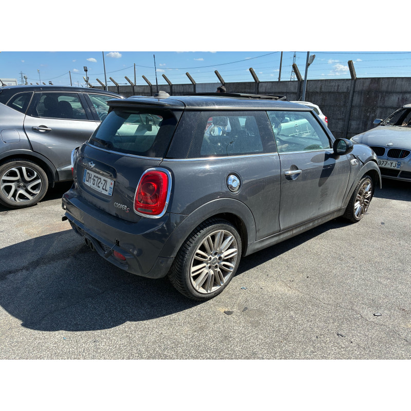 MINI MINI 3 F56 PHASE 1 2.0i - 16V TURBO COOPER S Photo n°3