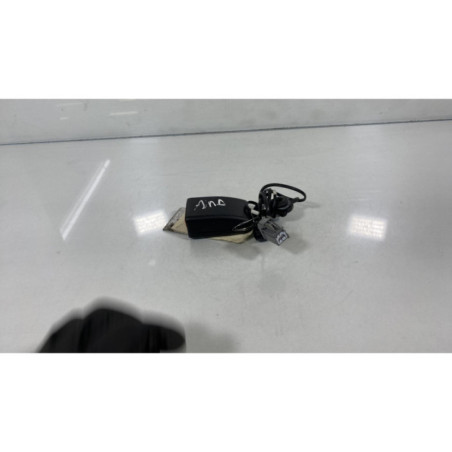 Attache ceinture arriere droit CITROEN C3 AIRCROSS Photo n°1