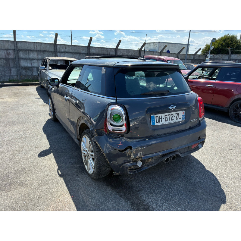 MINI MINI 3 F56 PHASE 1 2.0i - 16V TURBO COOPER S Photo n°4