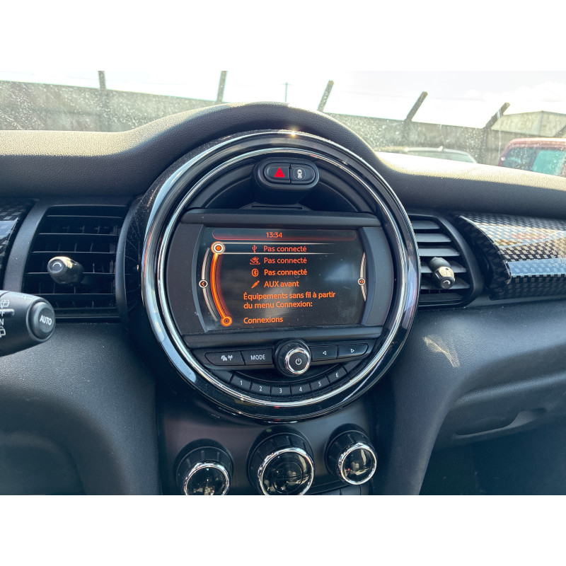 MINI MINI 3 F56 PHASE 1 2.0i - 16V TURBO COOPER S Photo n°17