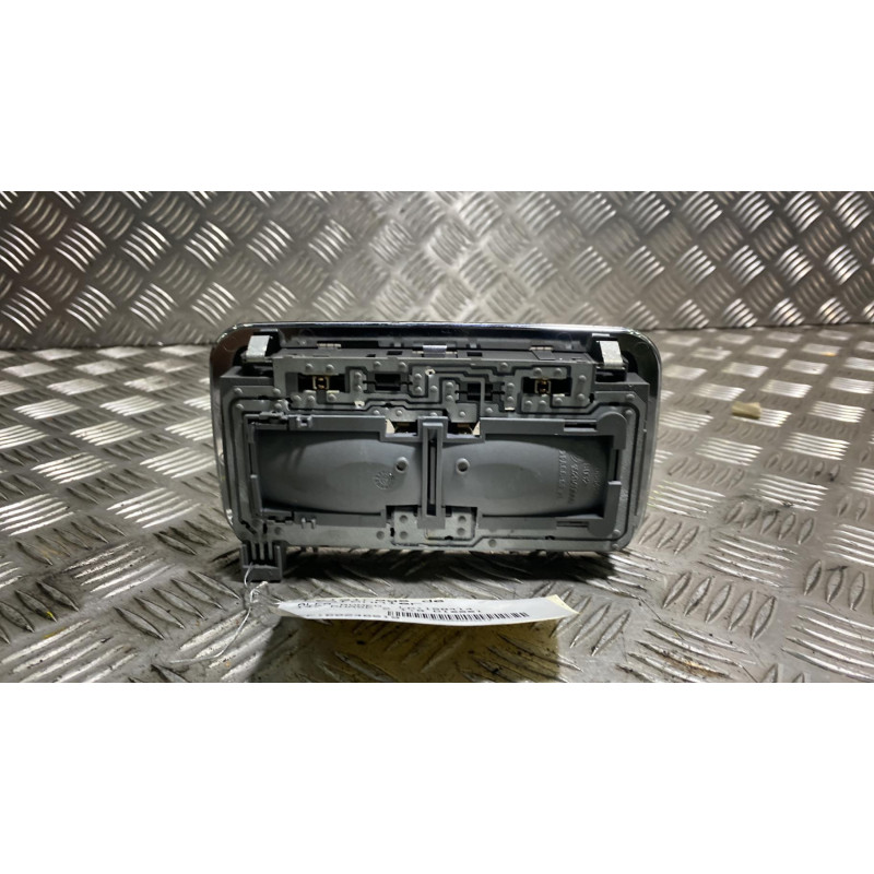 Eclairage de plafonnier ALFA ROMEO 147 Photo n°1