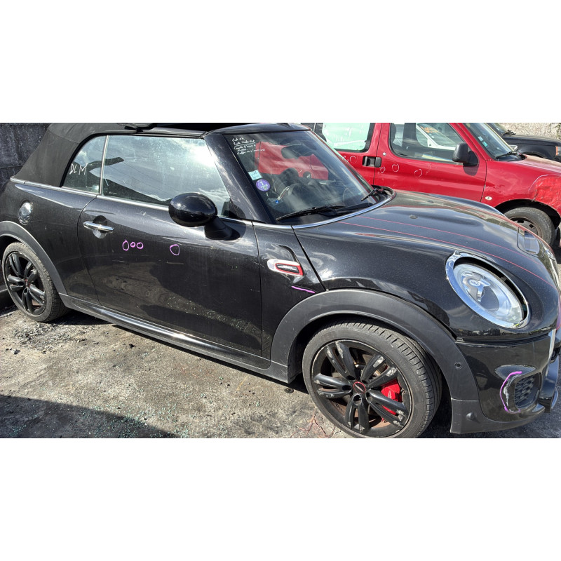 MINI MINI 3 F57 PHASE 1 CABRIOLET 2.0i - 16V TURBO JOHN COOPER WORKS Photo n°15