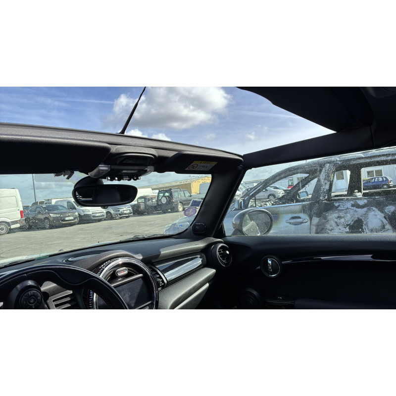 MINI MINI 3 F57 PHASE 1 CABRIOLET 2.0i - 16V TURBO JOHN COOPER WORKS Photo n°22