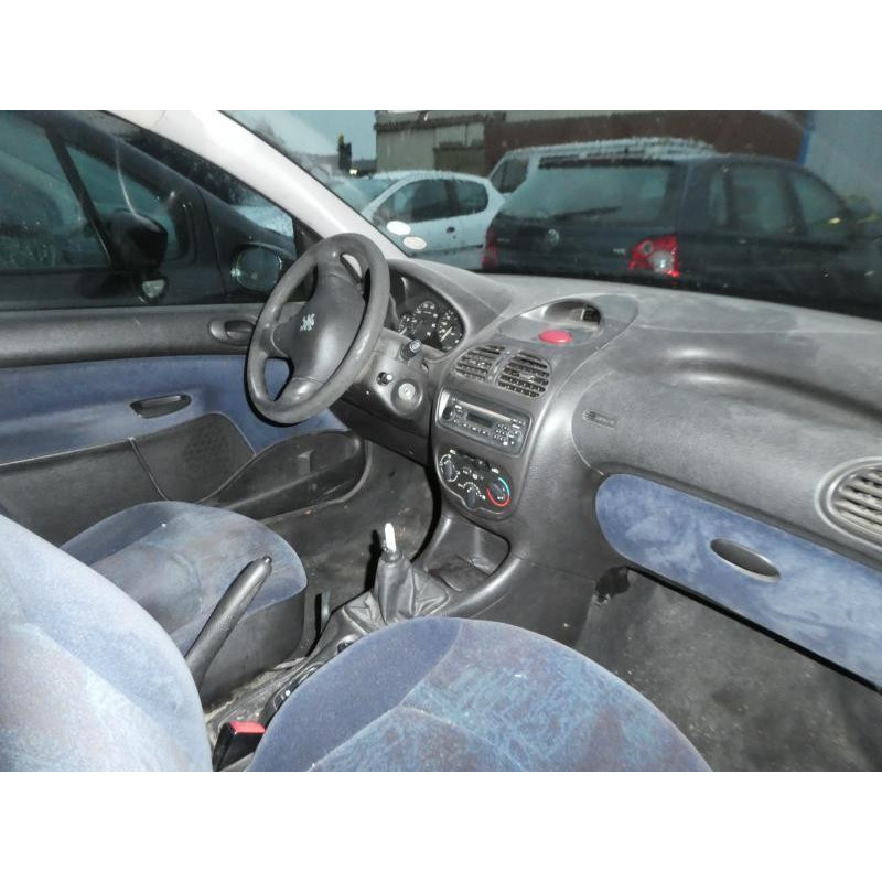 Bloc ABS (freins anti-blocage) PEUGEOT 206 Photo n°12