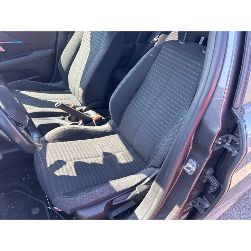 PEUGEOT 208 2 PHASE 1 1.2 PURETECH - 12V TURBO Photo n°10