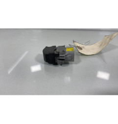 Interrupteur de leve vitre arriere droit RENAULT SCENIC 2