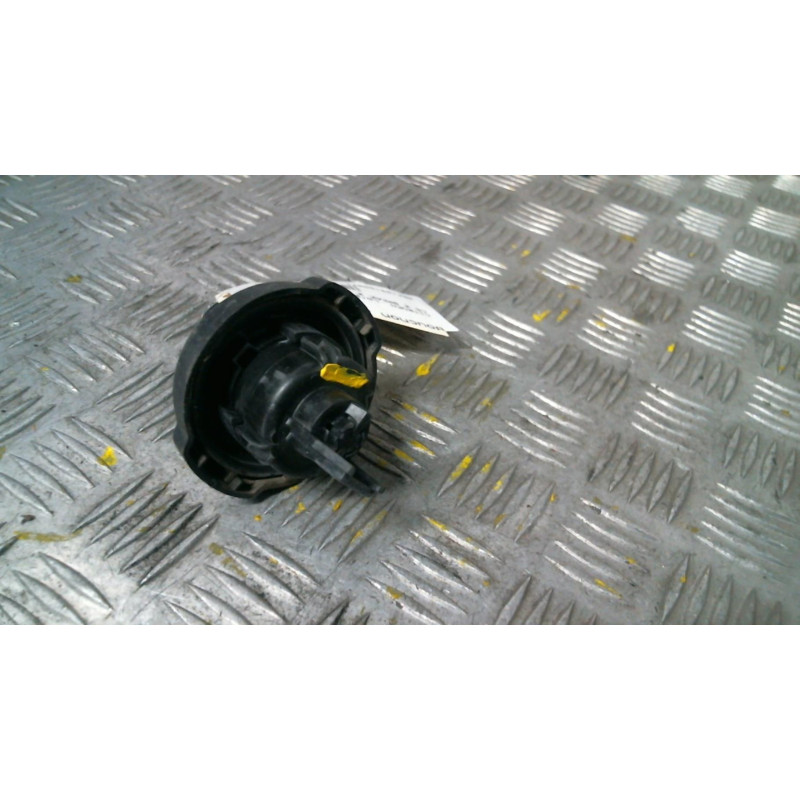Bouchon de carburant CITROEN C5 2 Photo n°1