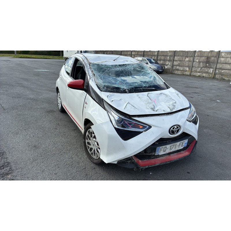 TOYOTA AYGO 2 PHASE 2 1.0 VVTI - 12V Photo n°2