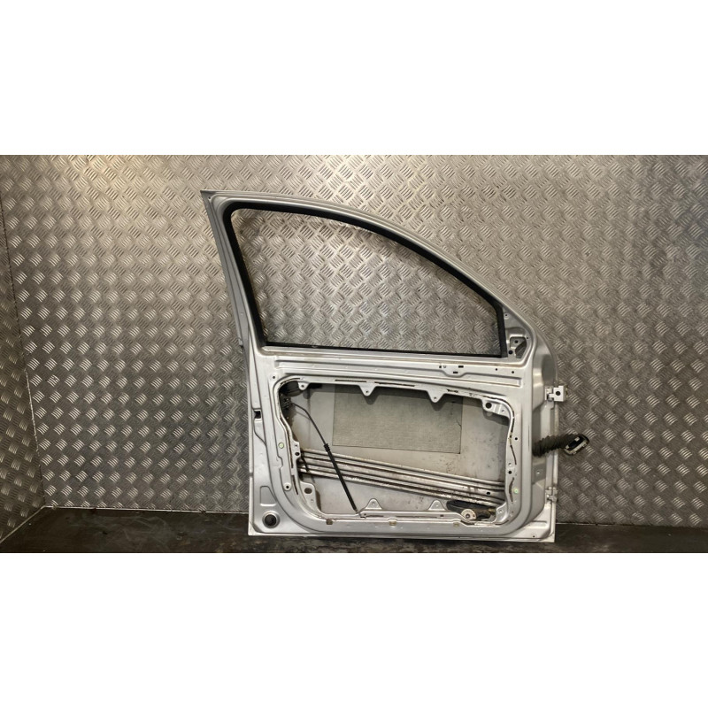 Porte avant gauche SKODA FABIA 1 Photo n°4