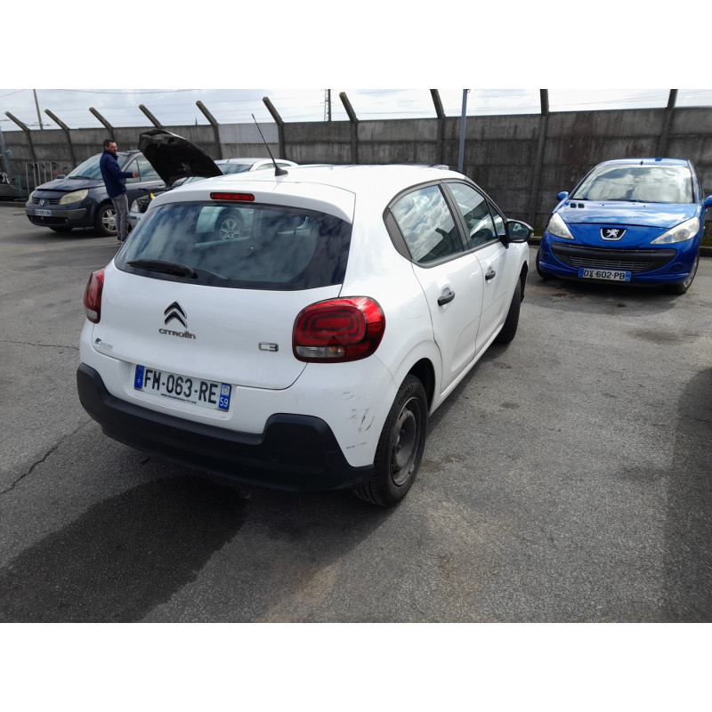 CITROEN C3 3 PHASE 1 1.2 VTI - 12V Photo n°2