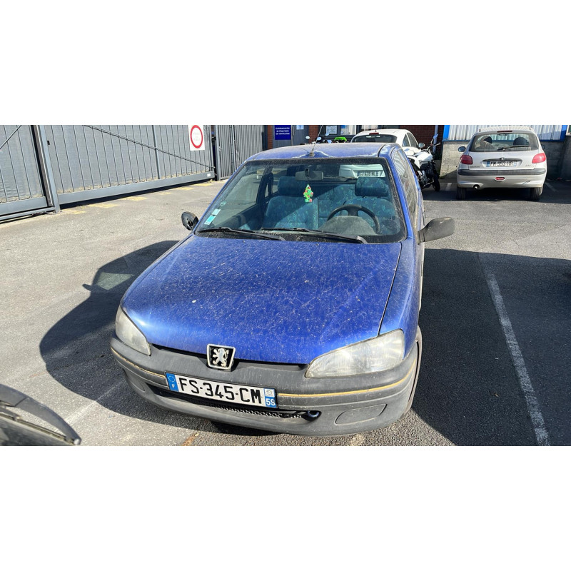 Pare choc avant PEUGEOT 106 Photo n°13