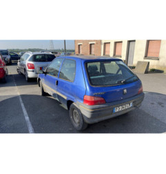 Pare choc avant PEUGEOT 106