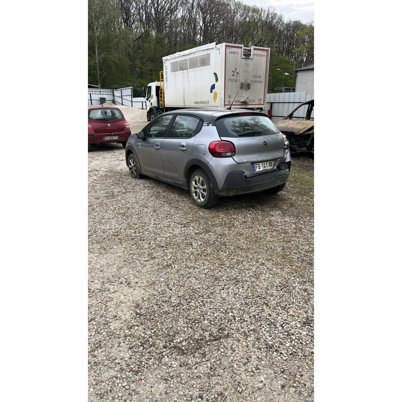CITROEN C3 3 PHASE 1 1.2 VTI - 12V Photo n°4