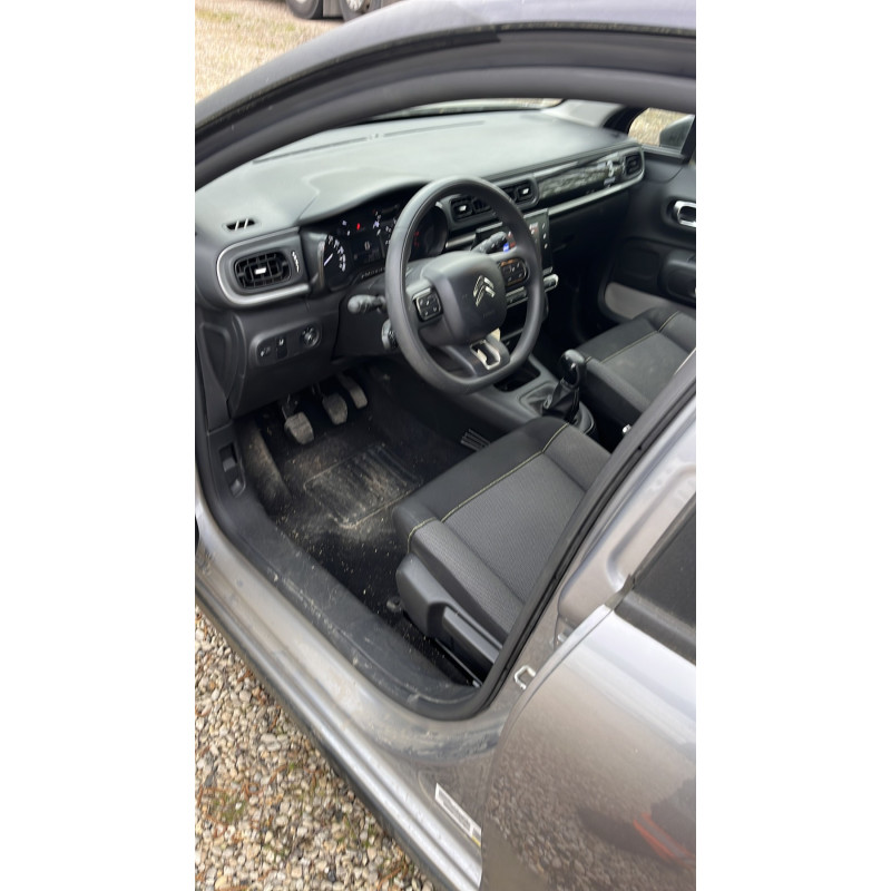 CITROEN C3 3 PHASE 1 1.2 VTI - 12V Photo n°6