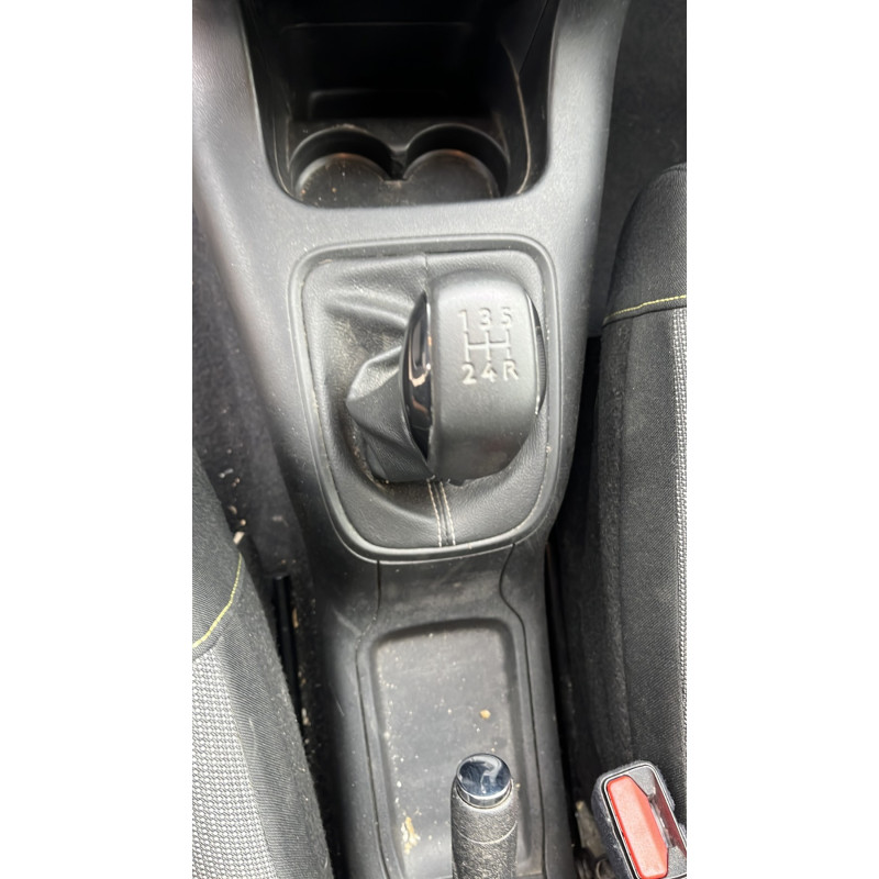 CITROEN C3 3 PHASE 1 1.2 VTI - 12V Photo n°8